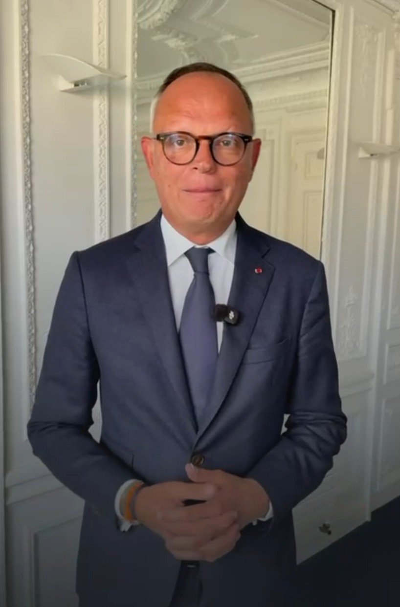 Édouard Philippe apporte son soutien à Plus Forts Ensemble